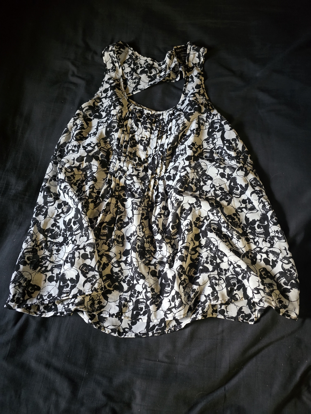 torrid Black and White Floral Tank Top